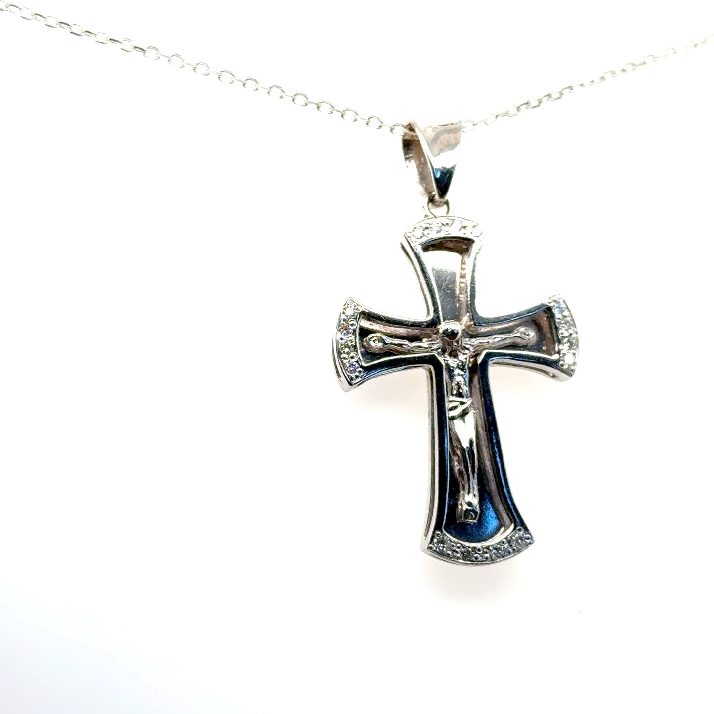 Simple Crucifix Pendant