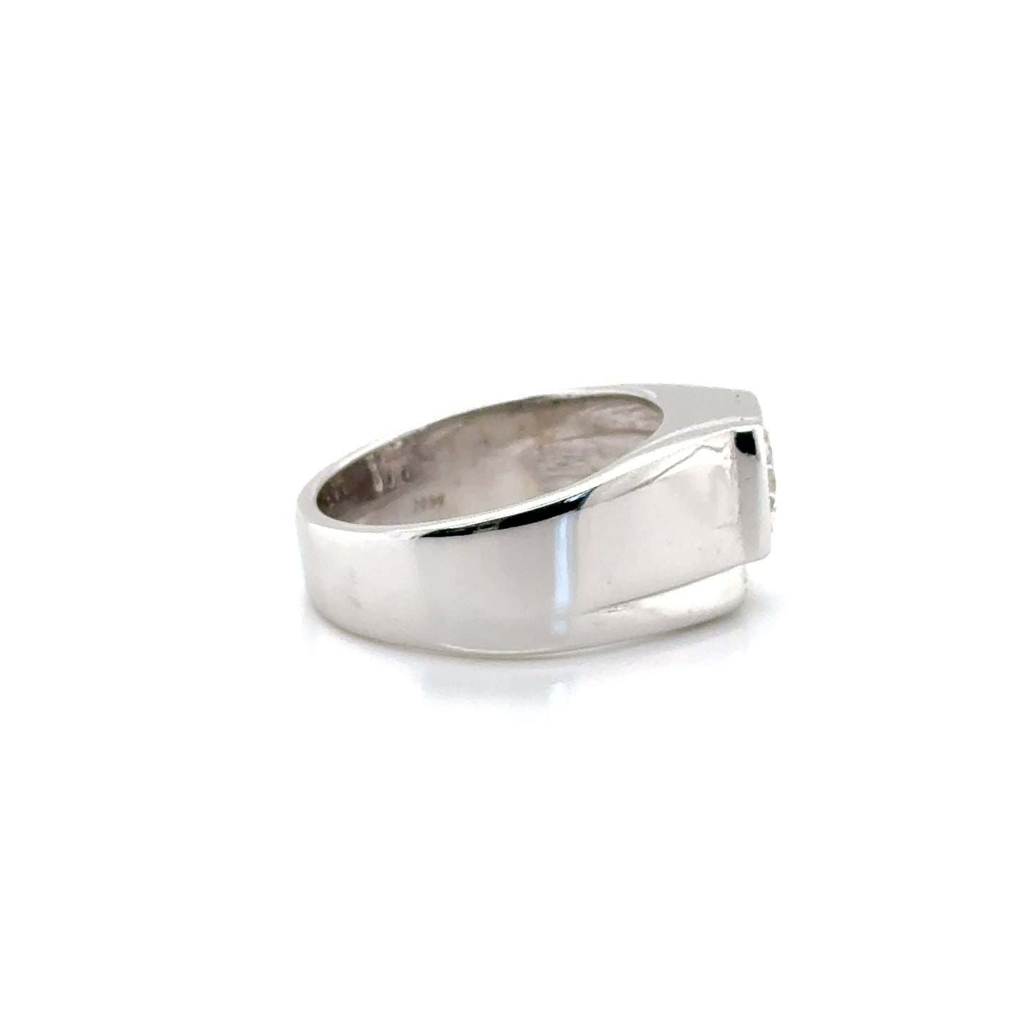 Modern Diamond Ring