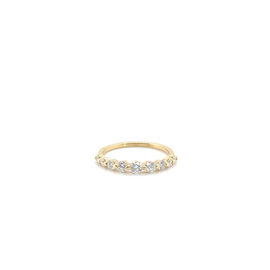 Single Prong Diamond Band