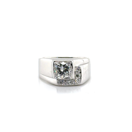 Modern Diamond Ring