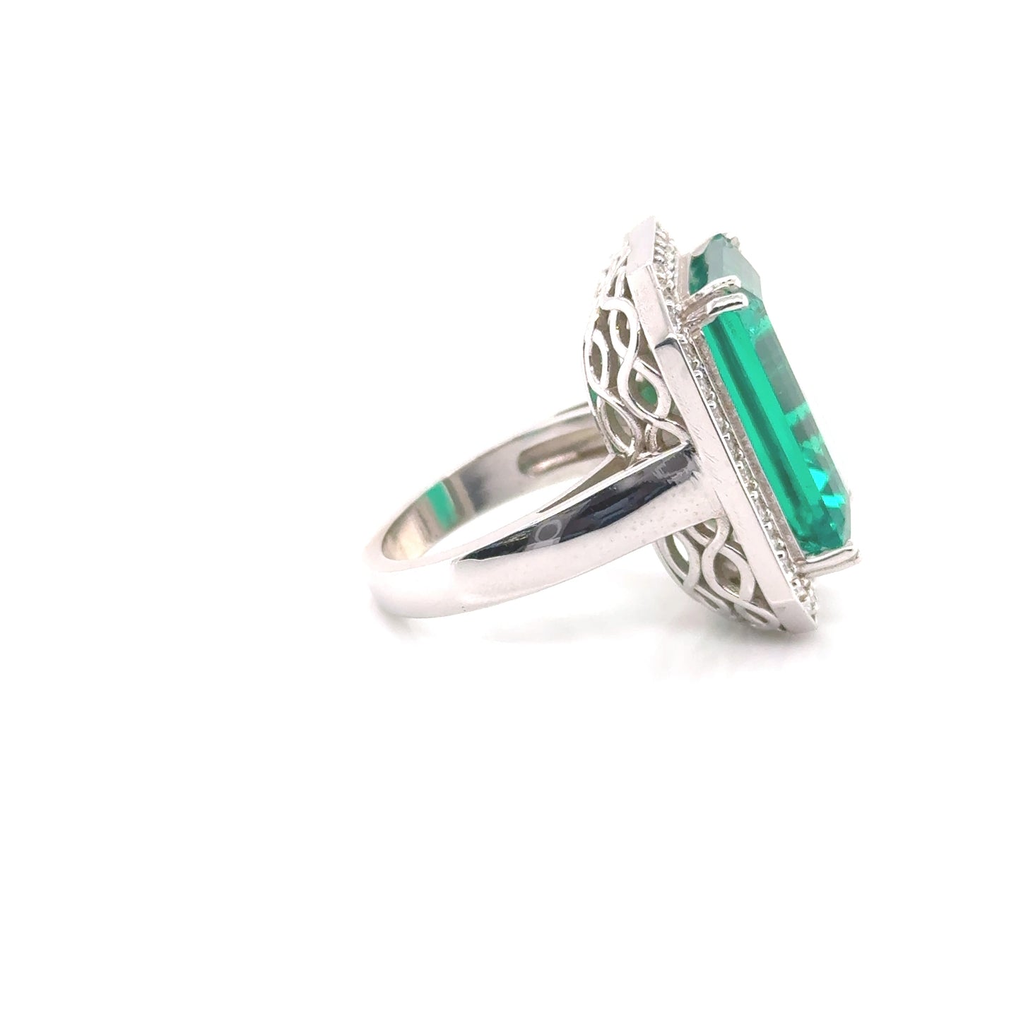 Evergreen Ring